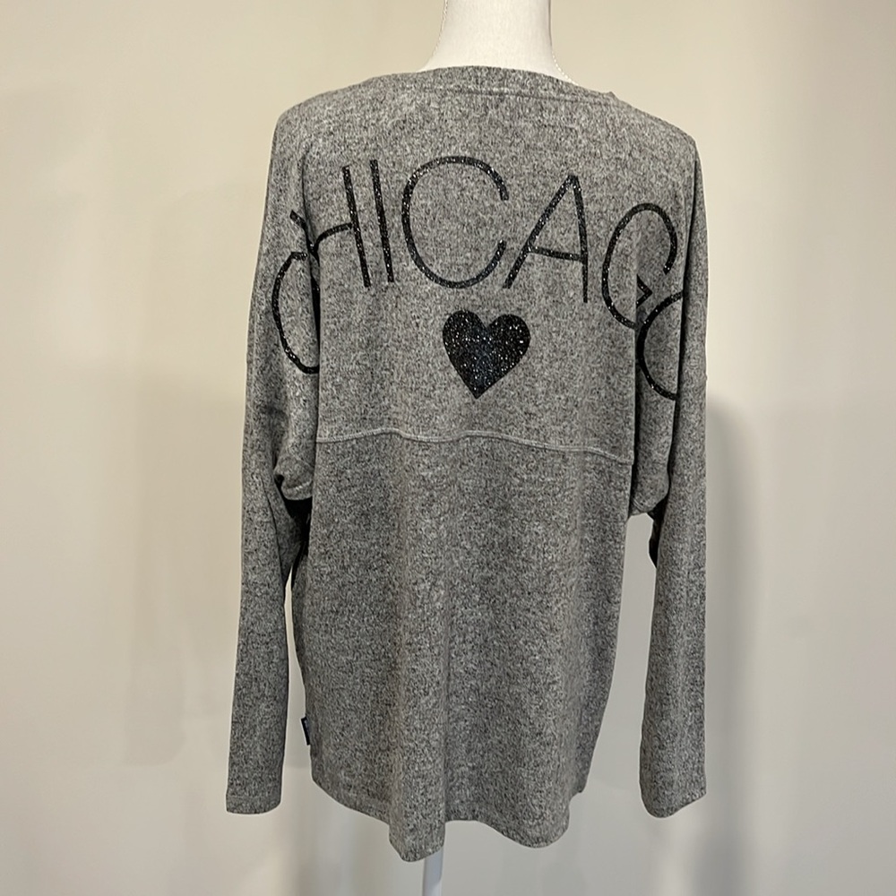 Spirit Jersey Soft Grey Brushed Chicago with Heart Lightweight Sweatshirt Size L